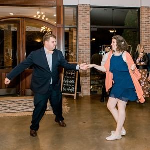 Meet your Posher, Ava